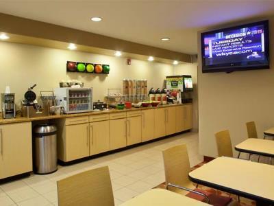 Towneplace Suites Cleveland Стритсборо Экстерьер фото