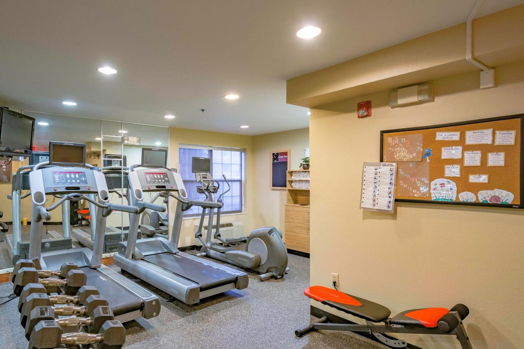 Towneplace Suites Cleveland Стритсборо Экстерьер фото