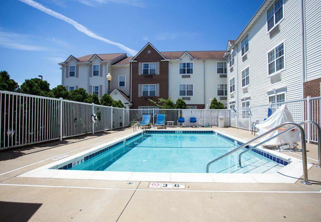 Towneplace Suites Cleveland Стритсборо Экстерьер фото